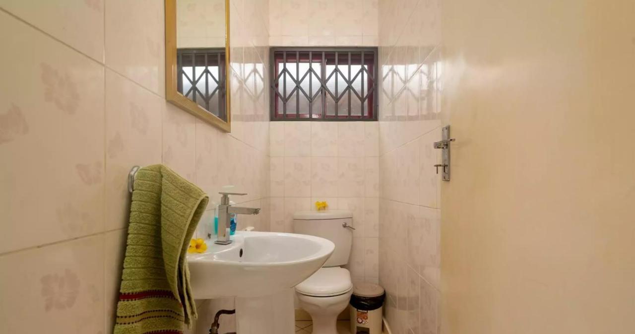 Apartmán Chez Benoit Self Catering Victoria Exteriér fotografie